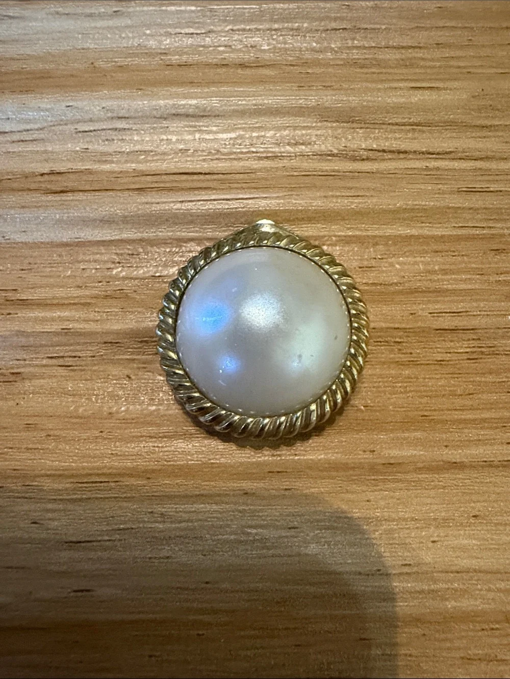 Faux Pearl Tie Clip